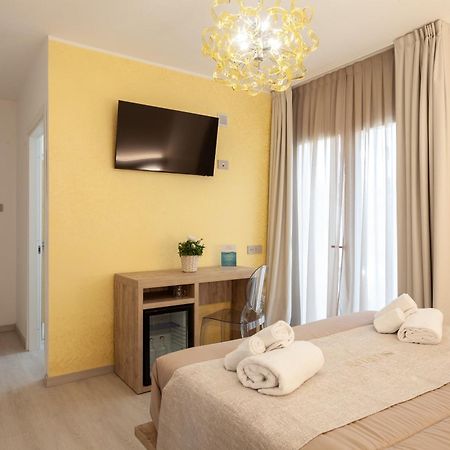 Glorian Hotel Pula Exterior photo